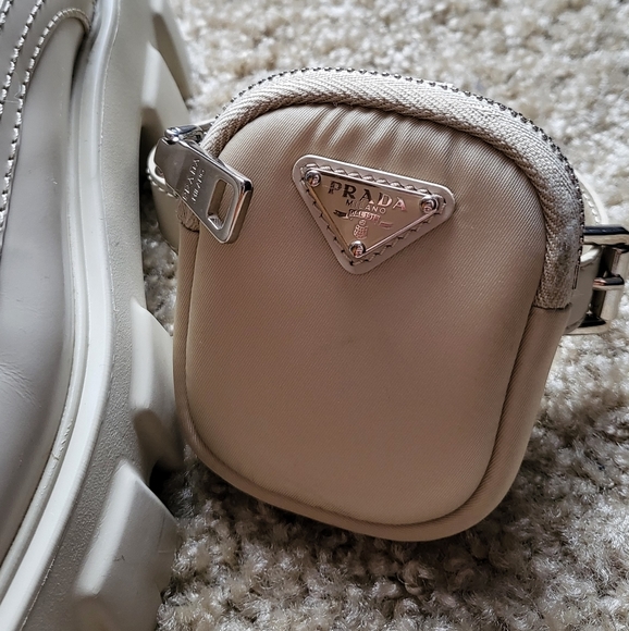 Prada Monolith leather and Re-Nylon boots with pouch shade Dessert beige - Picture 3 of 7